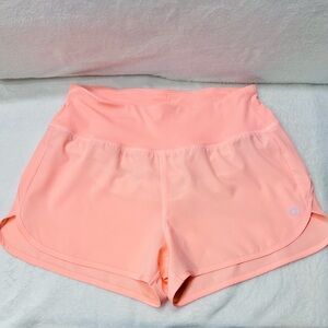 Gap Fit Women’s lined running shorts XS light coral